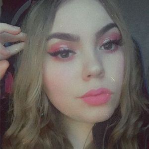 Meet your Posher, Robyn